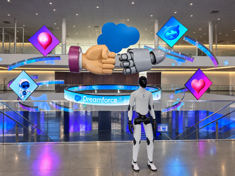 Dreamforce Robot Fist-Bump Installation